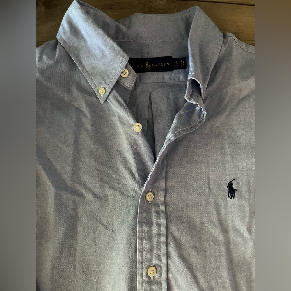 LIKE NEW TEEN BOY LIGHT BLUE RALPH LAUREN BUTTON DOWN